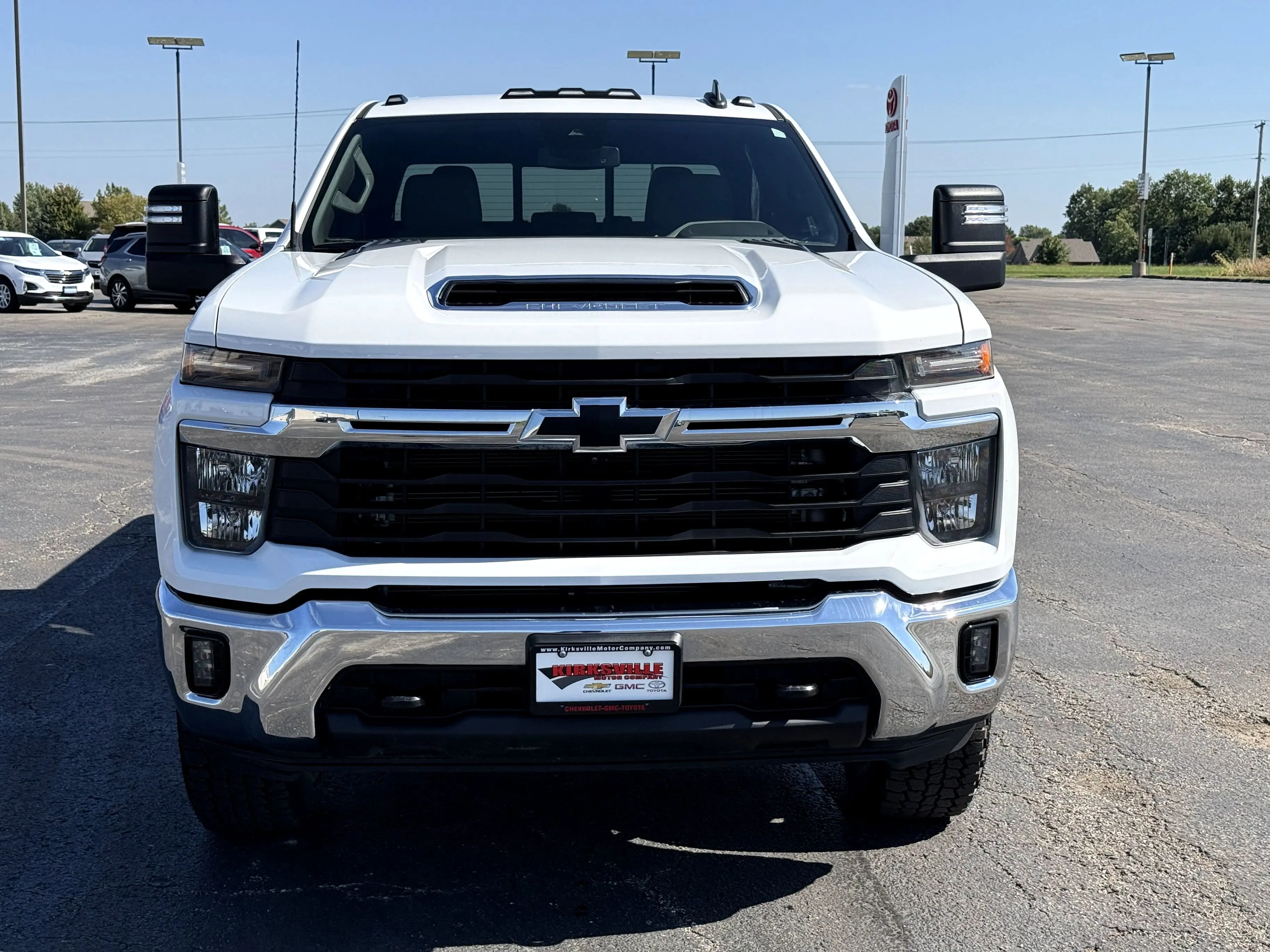 2024 Chevrolet Silverado 3500HD LT photo 10