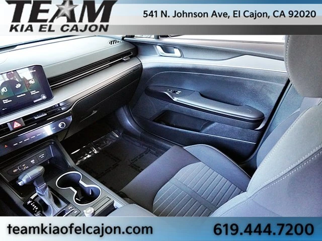2026 Kia K5 LXS - Photo 23