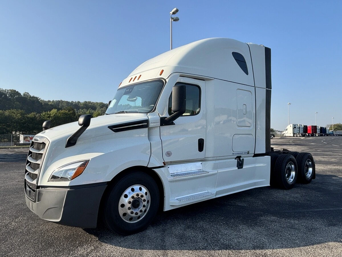 2022 Freightliner Cascadia