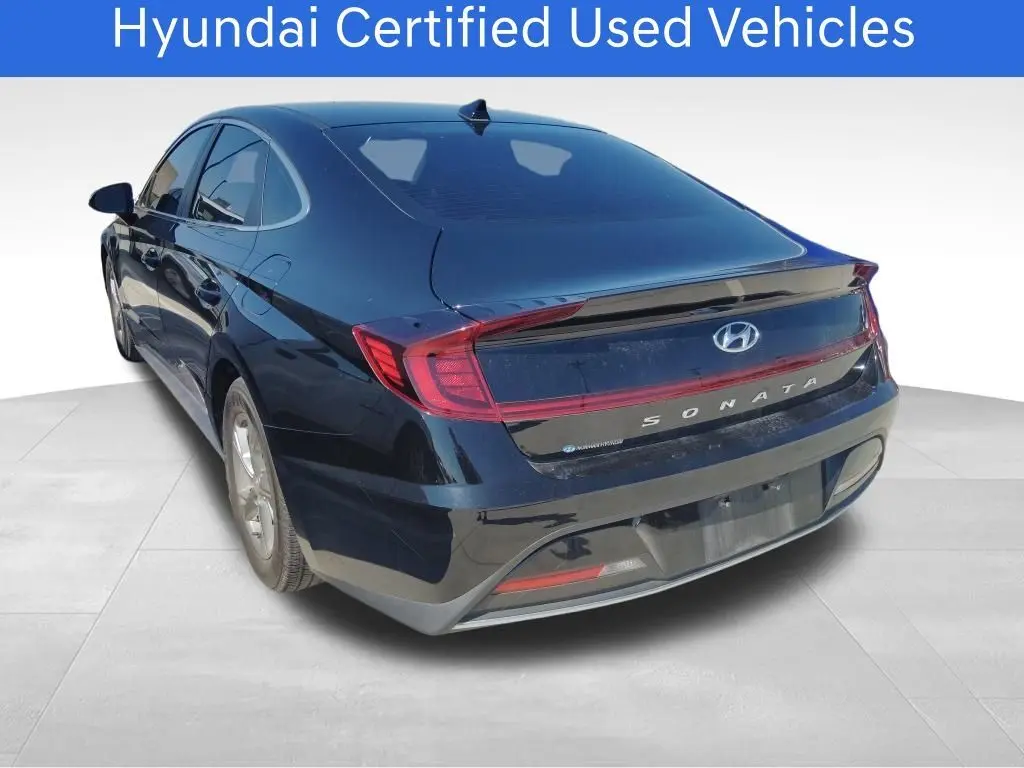 2023 Hyundai Sonata SE photo 3