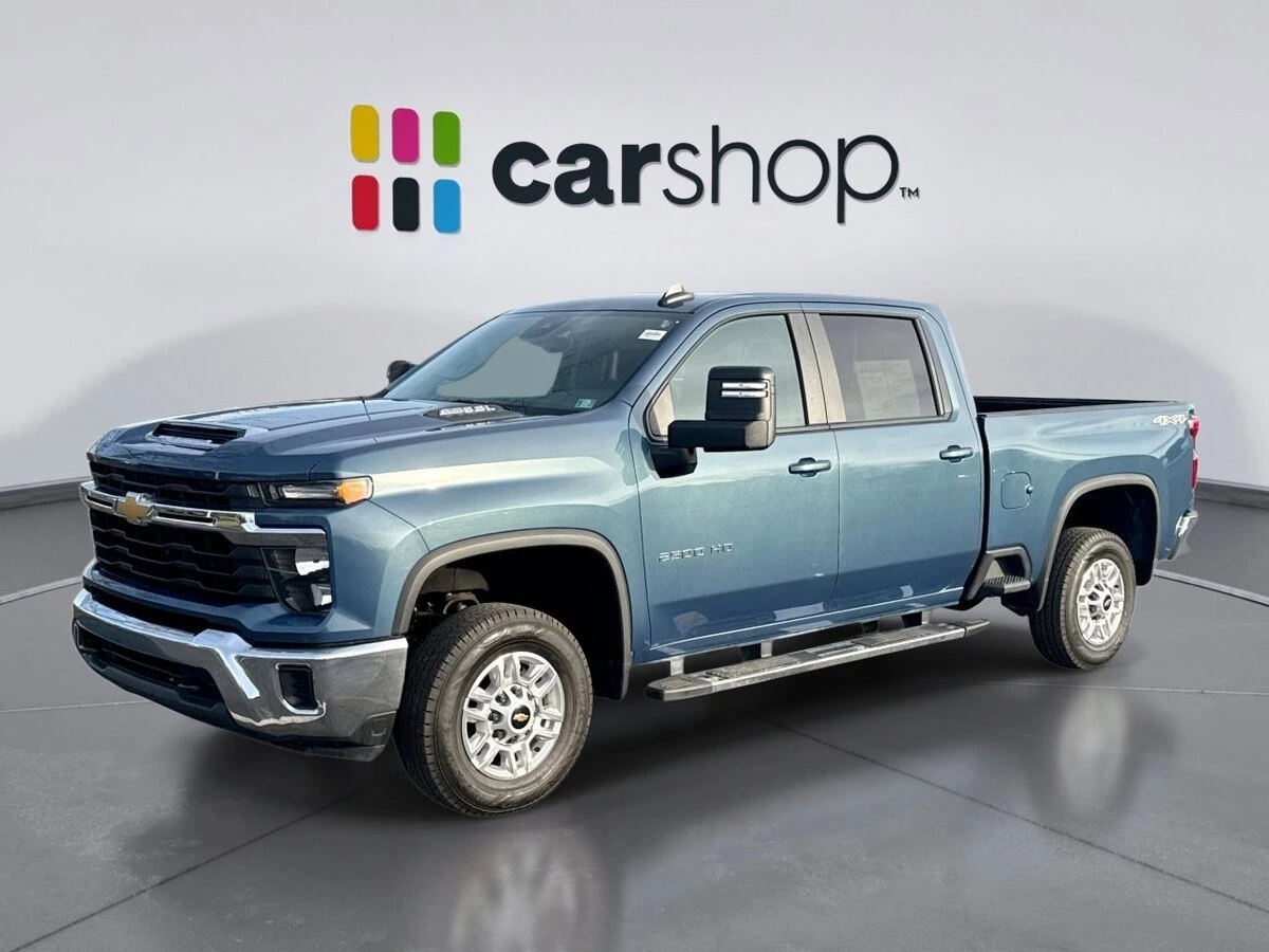 2024 Chevrolet Silverado 2500HD LT's photo