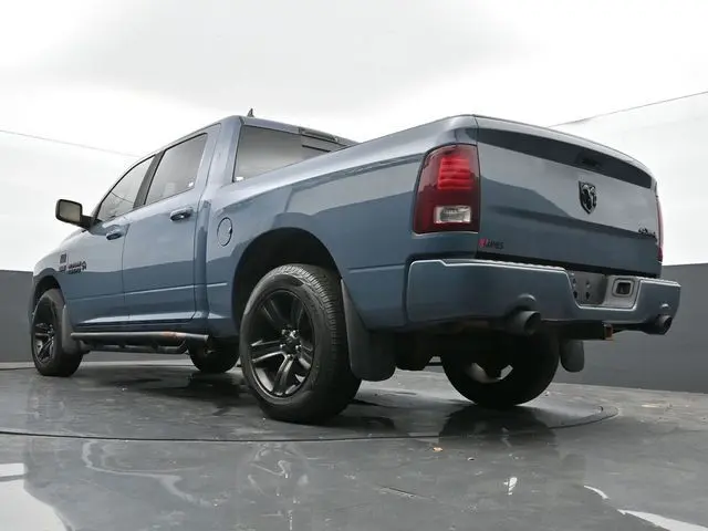 2015 Ram 1500 Sport photo 43