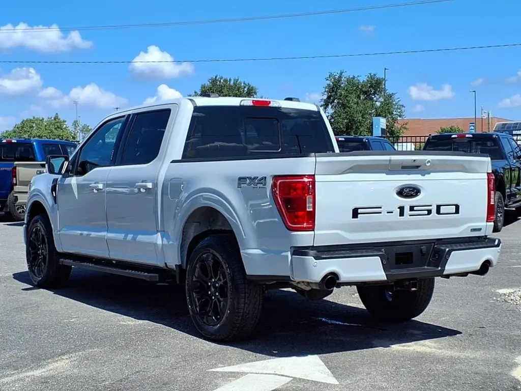 2023 Ford F-150 XLT photo 5