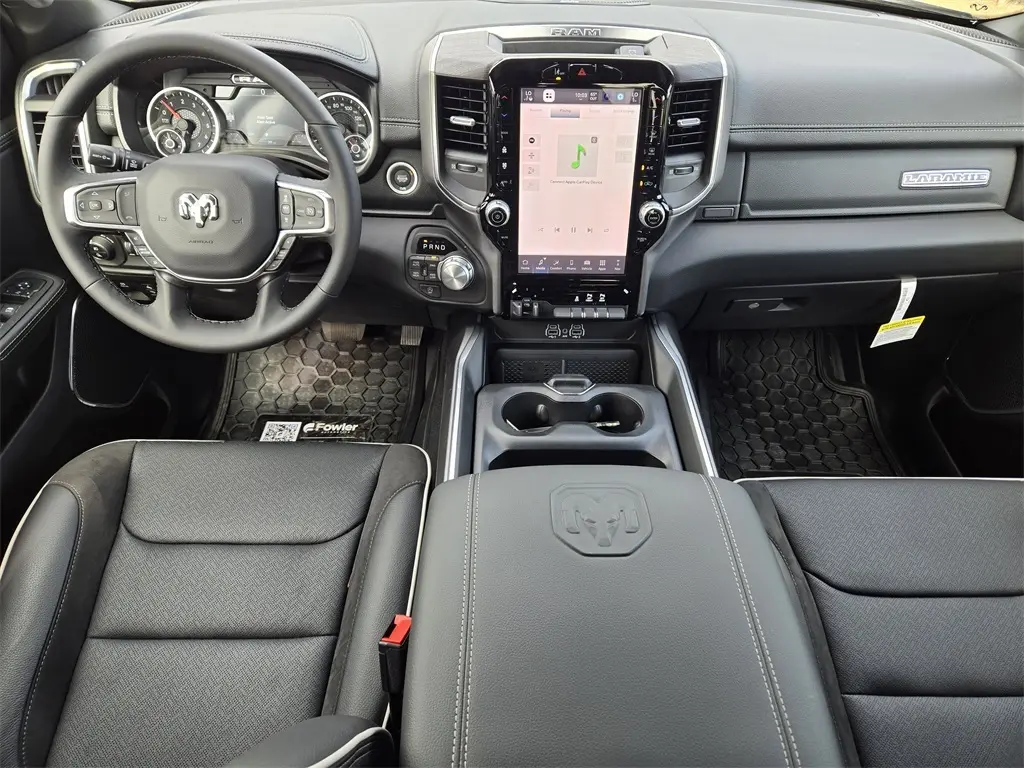 2026 Ram 1500 Laramie photo 18