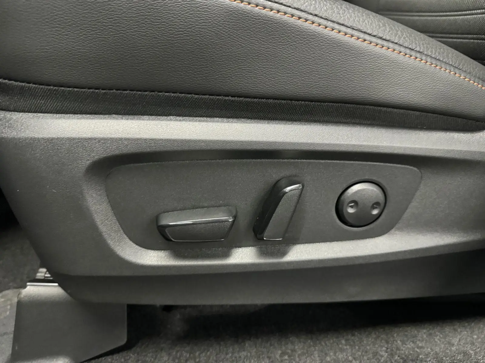 2025 Nissan Pathfinder Rock Creek photo 18