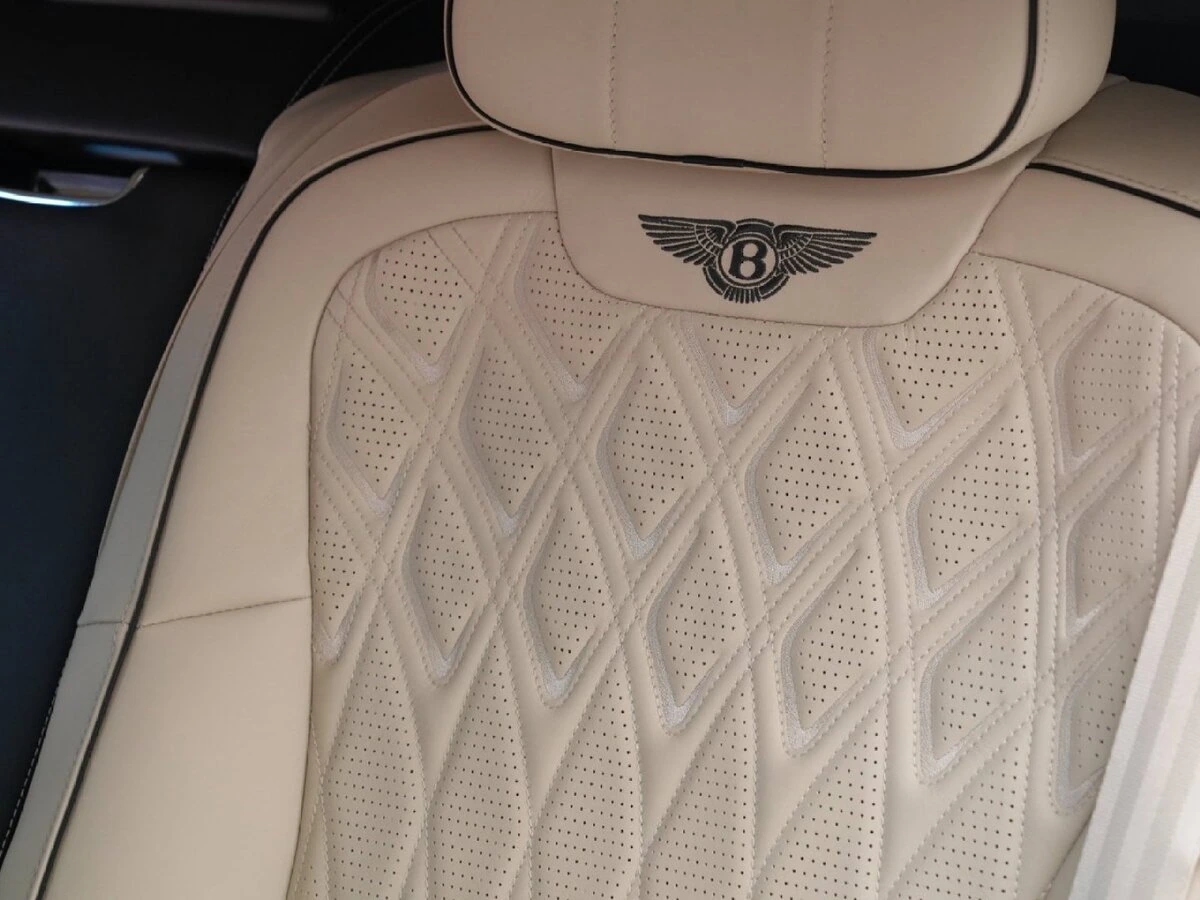 2026 Bentley Flying Spur Azure - Photo 24