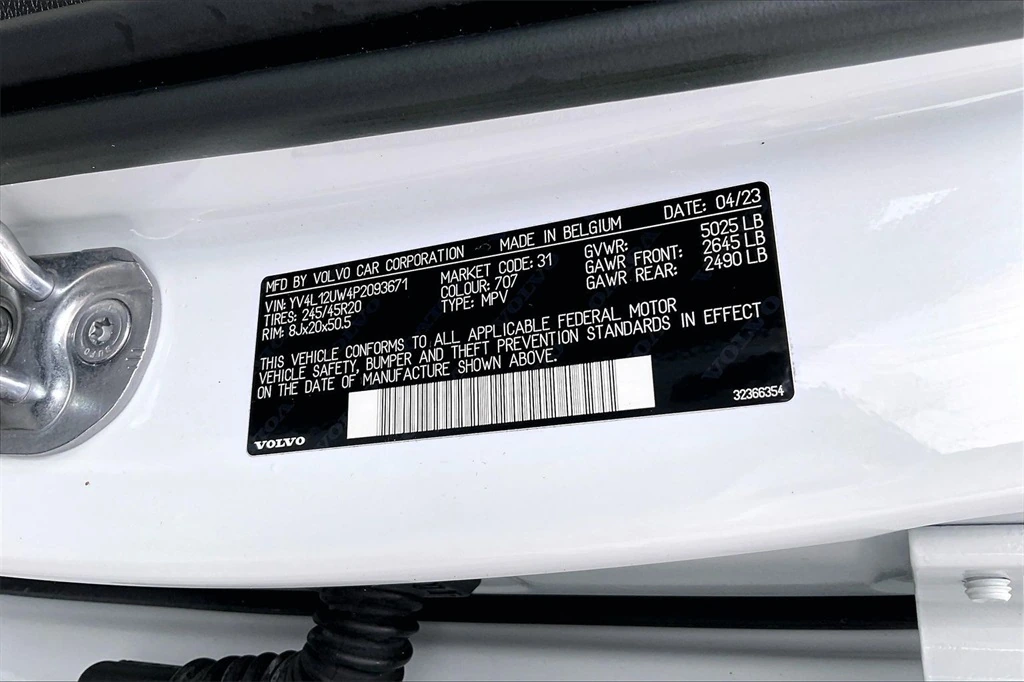 2023 Volvo - image 19