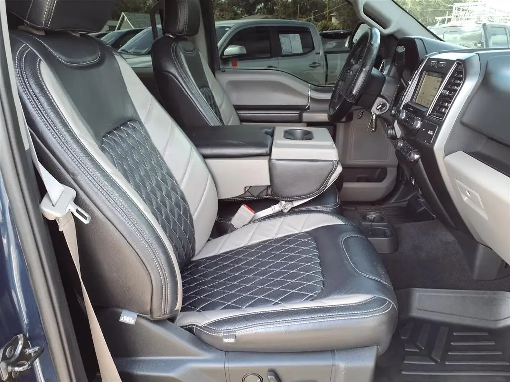 2019 Ford F-150 XLT photo 12