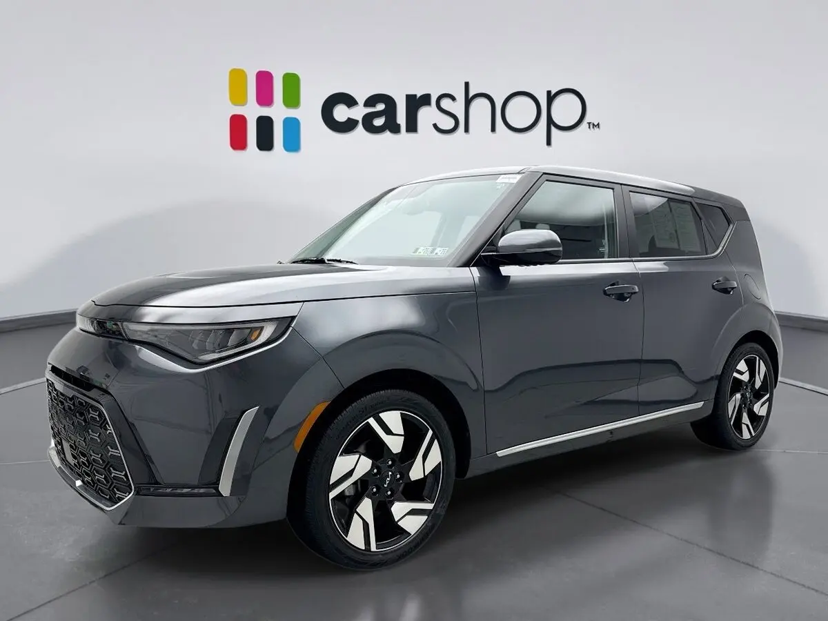 2023 Kia Soul GT-Line's photo