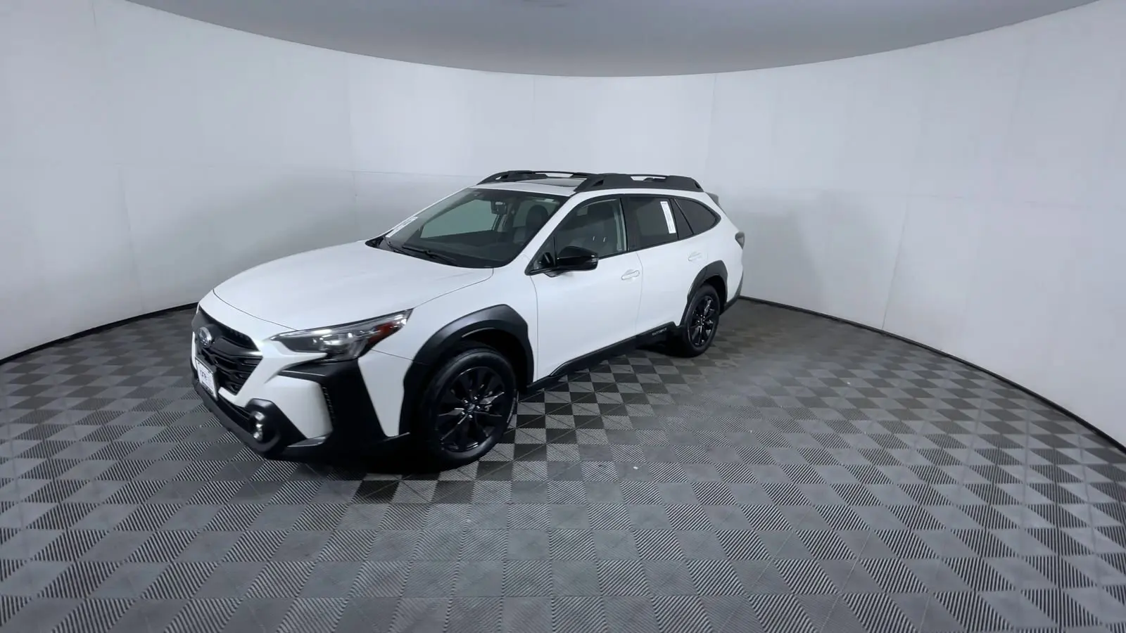 2023 Subaru Outback Onyx Edition photo 3