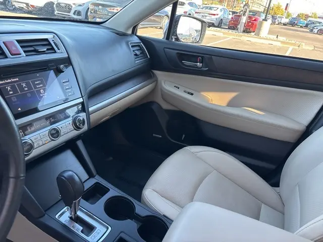 2017 Subaru Outback Limited photo 20