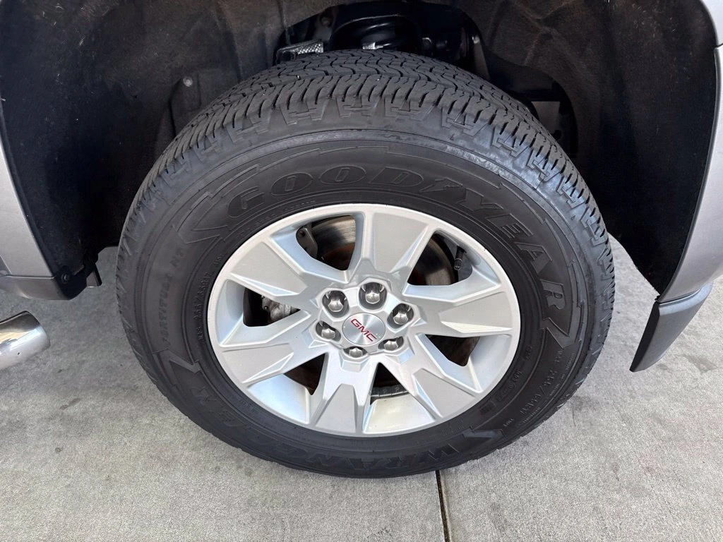 Used 2018 GMC Canyon SLE with VIN 1GTG6CEN1J1297732 for sale in Tumwater, WA