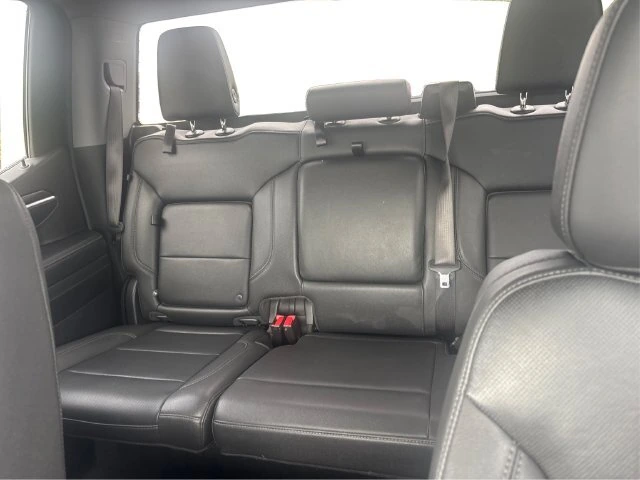 2024 GMC Sierra 1500 SLT - Photo 13