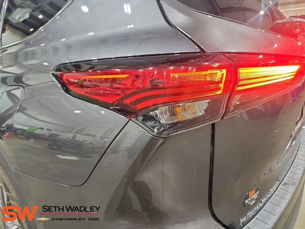 2021 Toyota Highlander XLE - Photo 35