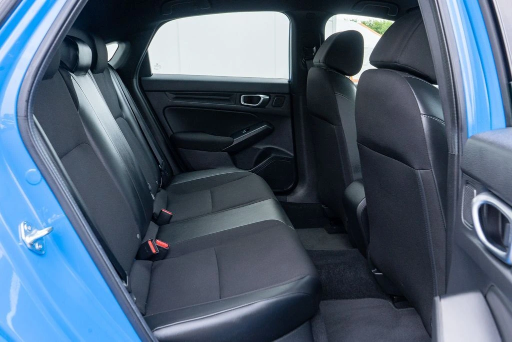 2024 Honda Civic Hatchback Sport - Photo 13
