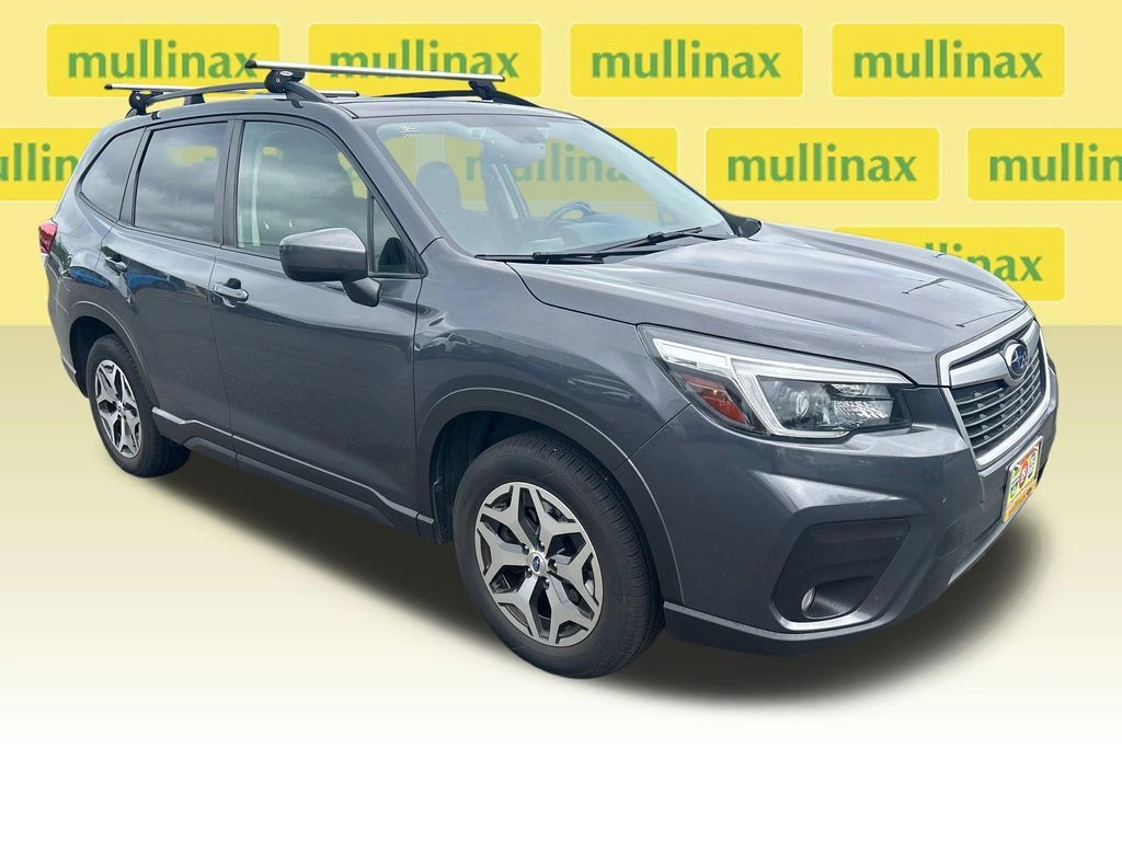 2021 Subaru Forester Premium's photo