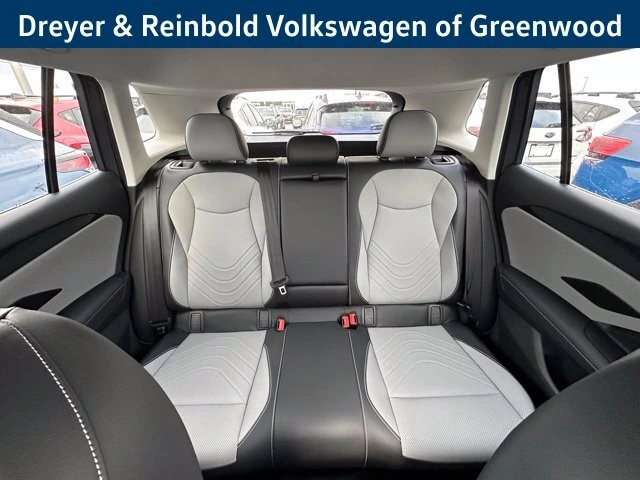 2026 Volkswagen Tiguan SE - Photo 30