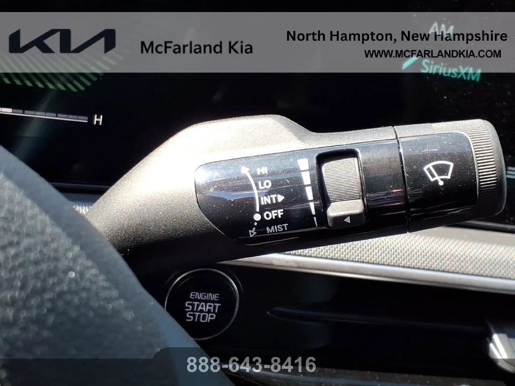 2025 Kia K5 LXS - Photo 27
