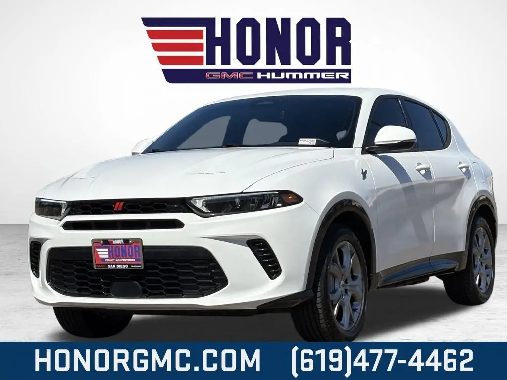 2024 Dodge Hornet R/T photo 6