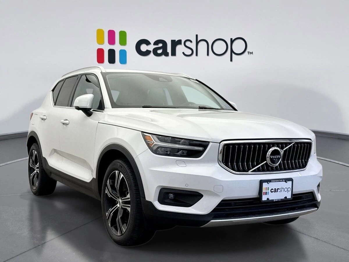 2022 Volvo - image 7