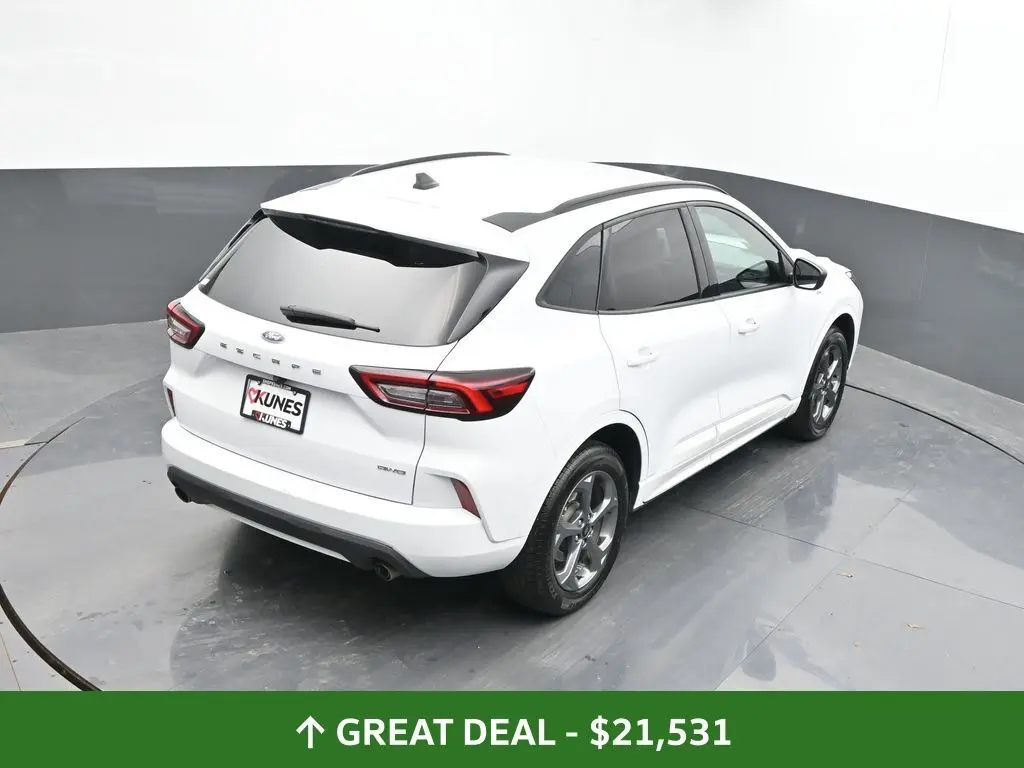 2023 Ford Escape ST-Line photo 33