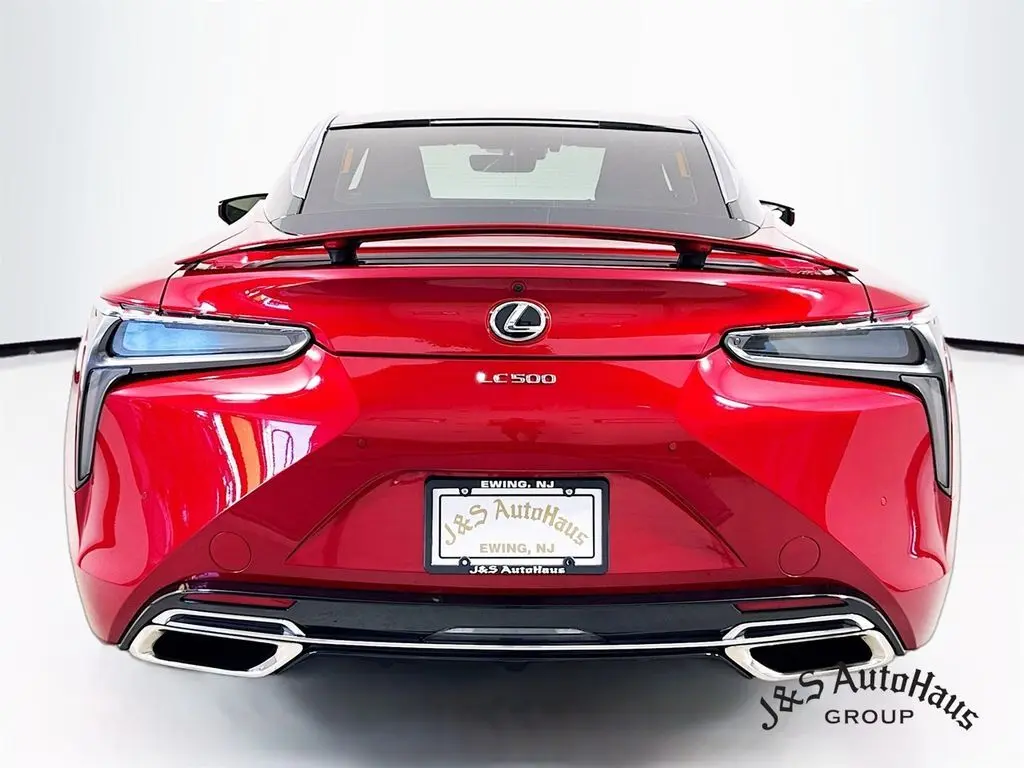 2019 Lexus LC 500 photo 6