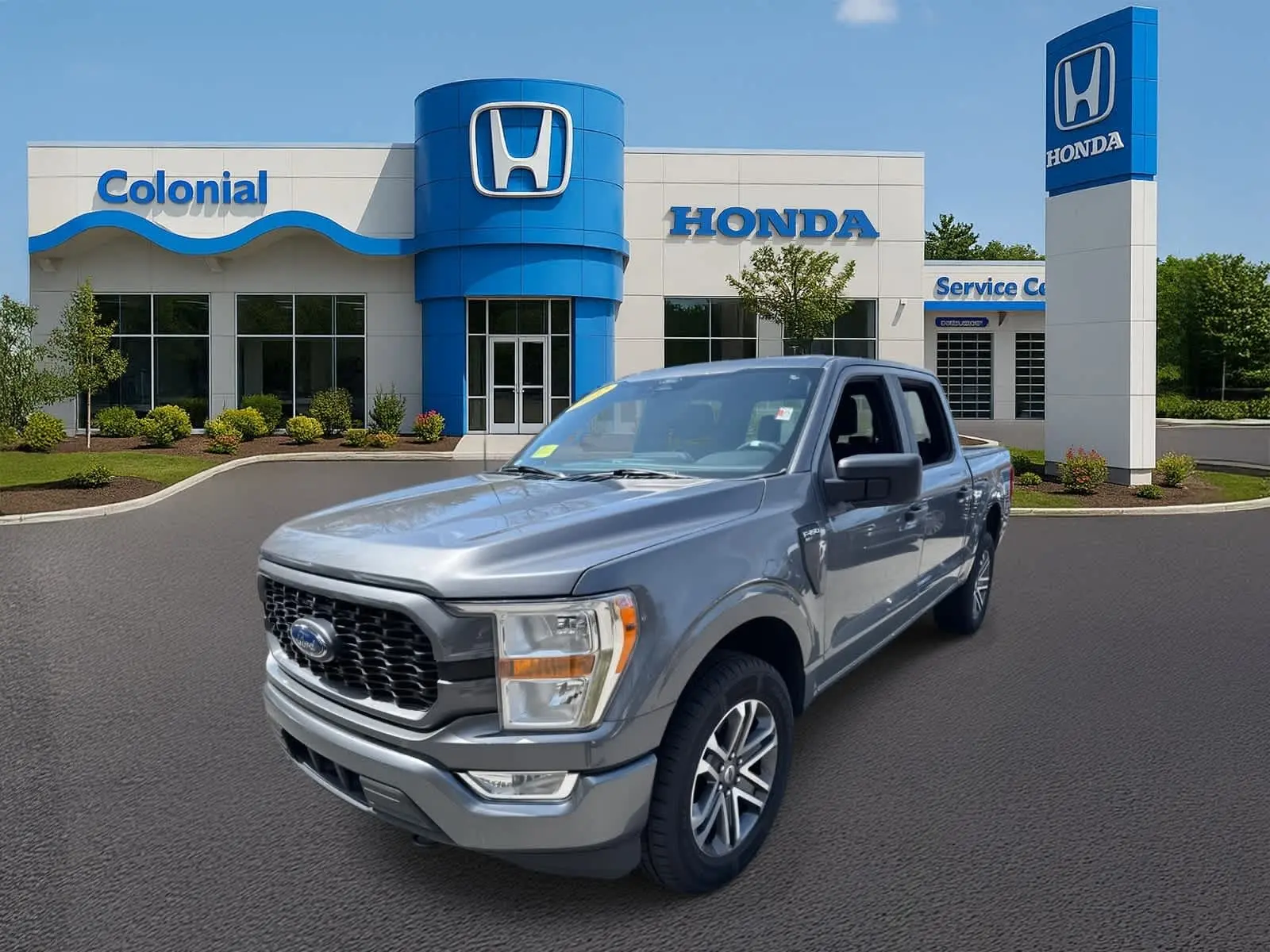 2022 Ford F-150 XL photo 2