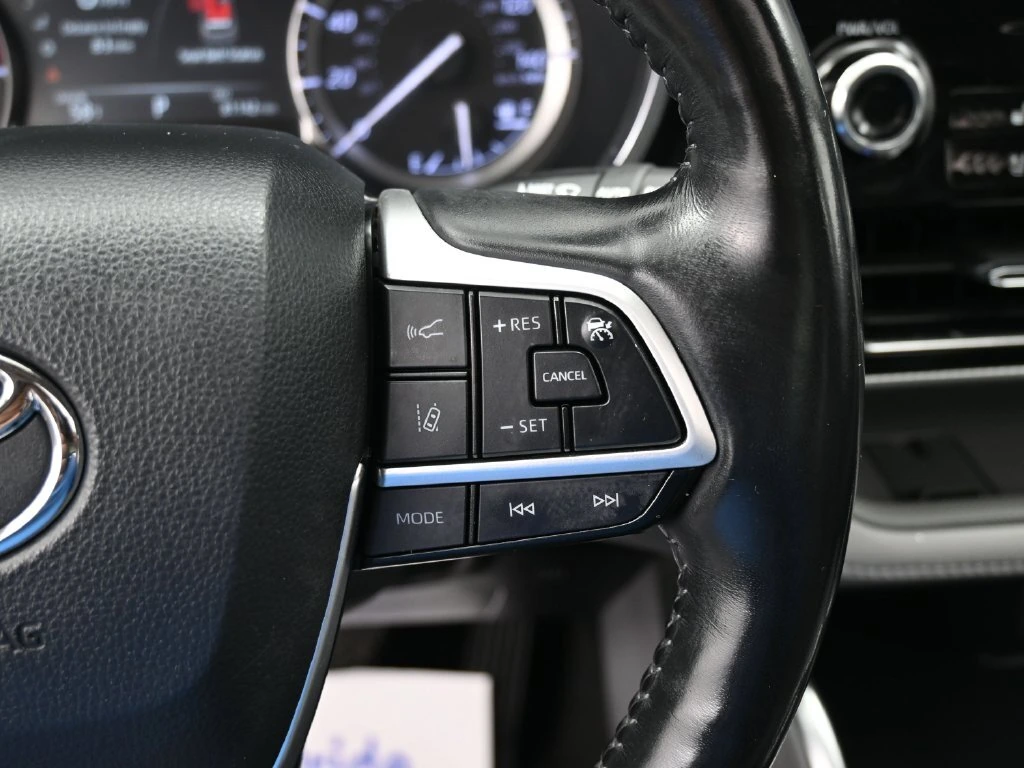 2022 Toyota Highlander Platinum - Photo 13