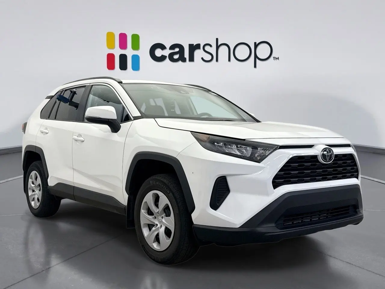 2021 Toyota RAV4 LE photo 6