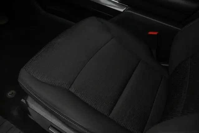 2022 Ford F-150 XLT photo 22