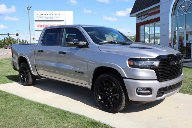 2026 Ram 1500 Laramie Night Edition photo 3