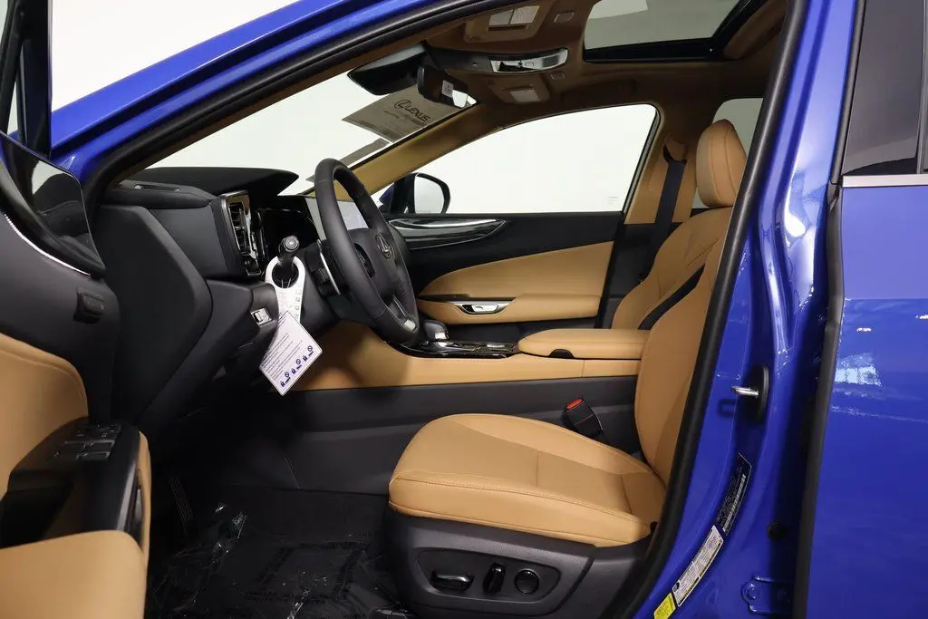 2026 Lexus NX 350 Premium AWD photo 5