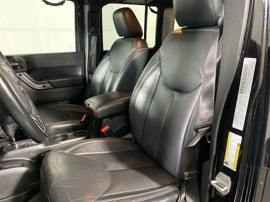 2018 Jeep Wrangler JK Unlimited Altitude - Photo 13