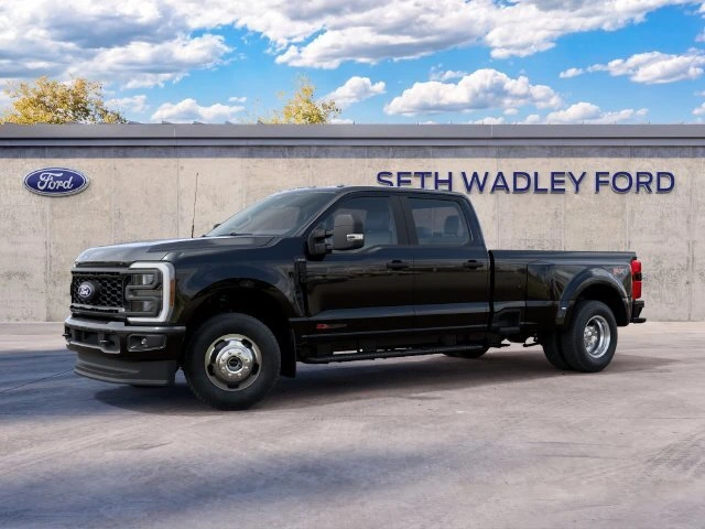 2027 Ford — photo 2