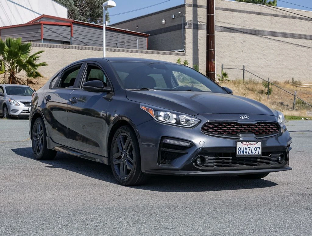 2021 Kia Forte GT-Line AT's photo