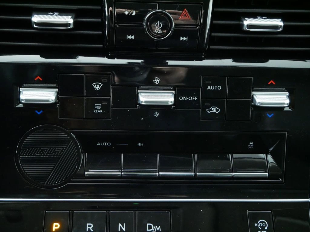 2026 Nissan Armada SV - Photo 28