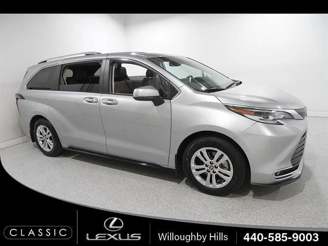 2023 Toyota Sienna