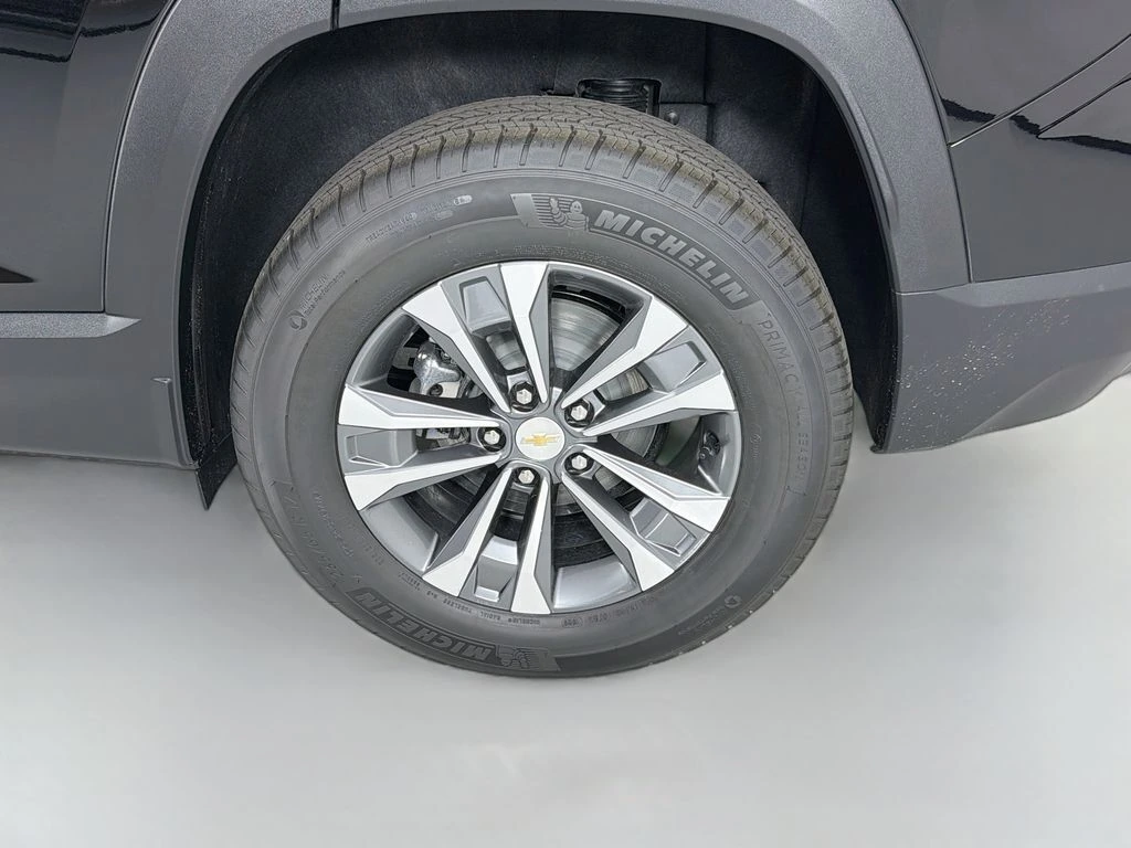 2027 Chevrolet Equinox LT - Photo 31