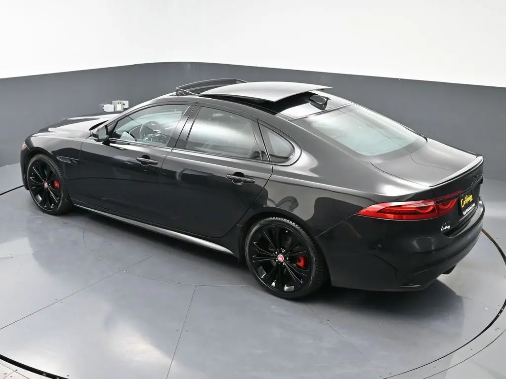 2022 Jaguar XF R-Dynamic SE photo 44
