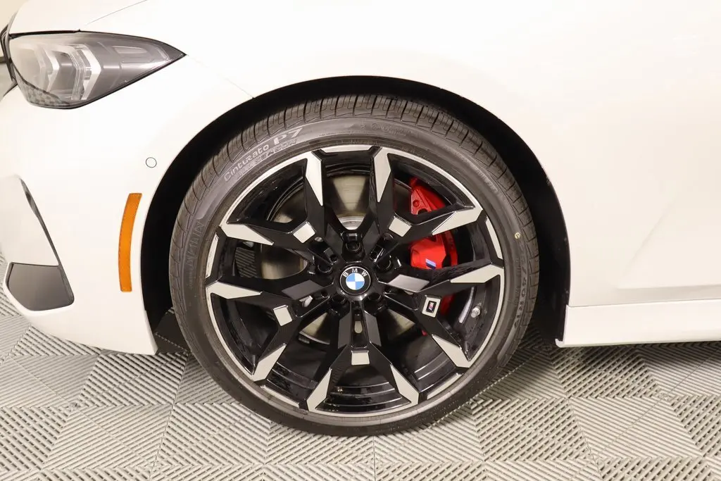 2025 Bmw 330i photo 17