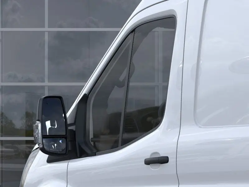 2025 Ford Transit photo 17