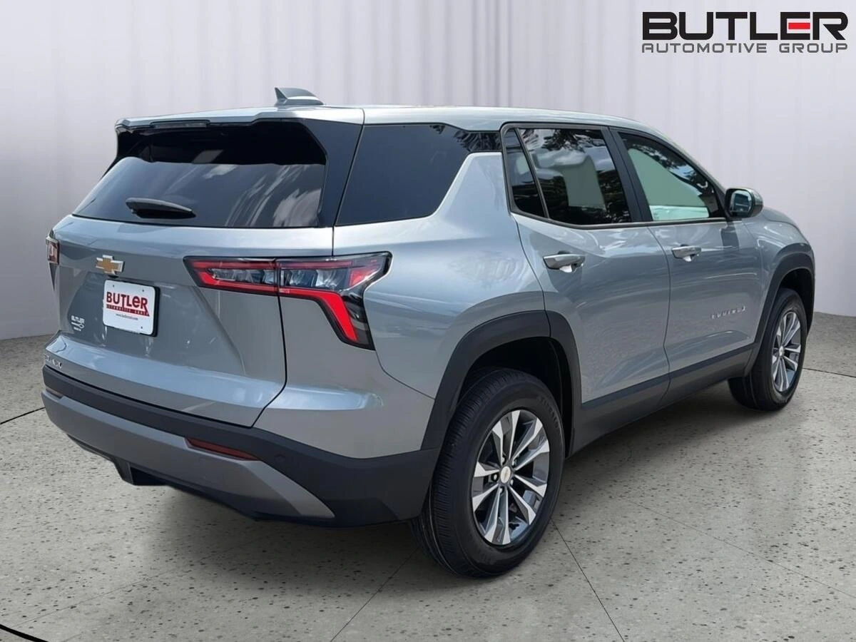2026 Chevrolet Equinox LT - Photo 6