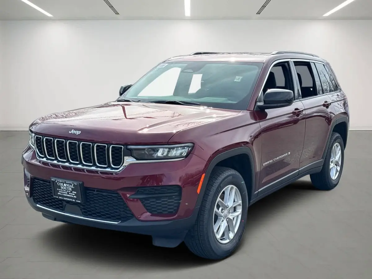 2025 Jeep Grand Cherokee Laredo's photo