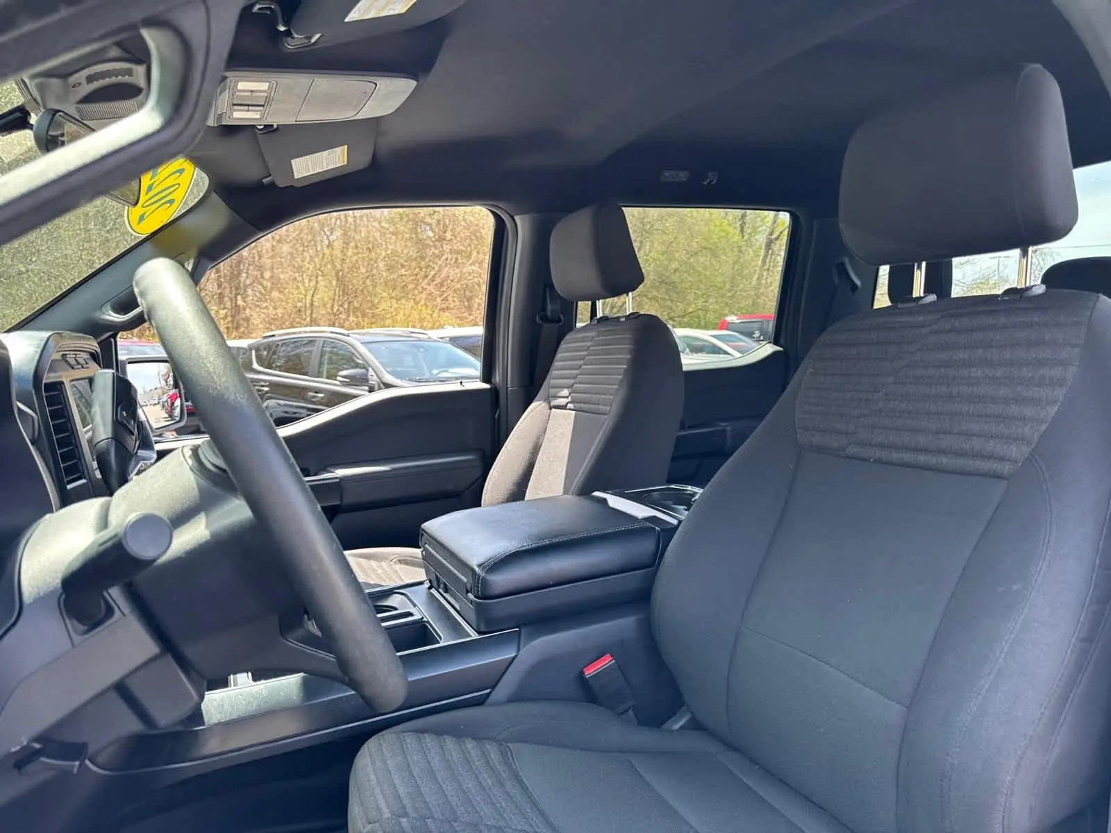 2022 Ford F-150 XL photo 13