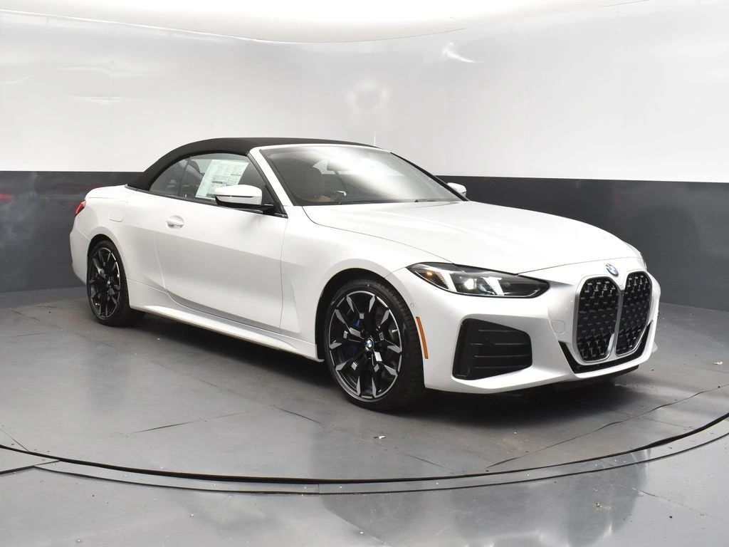 2026 BMW 4 Series 430i Convertible's photo