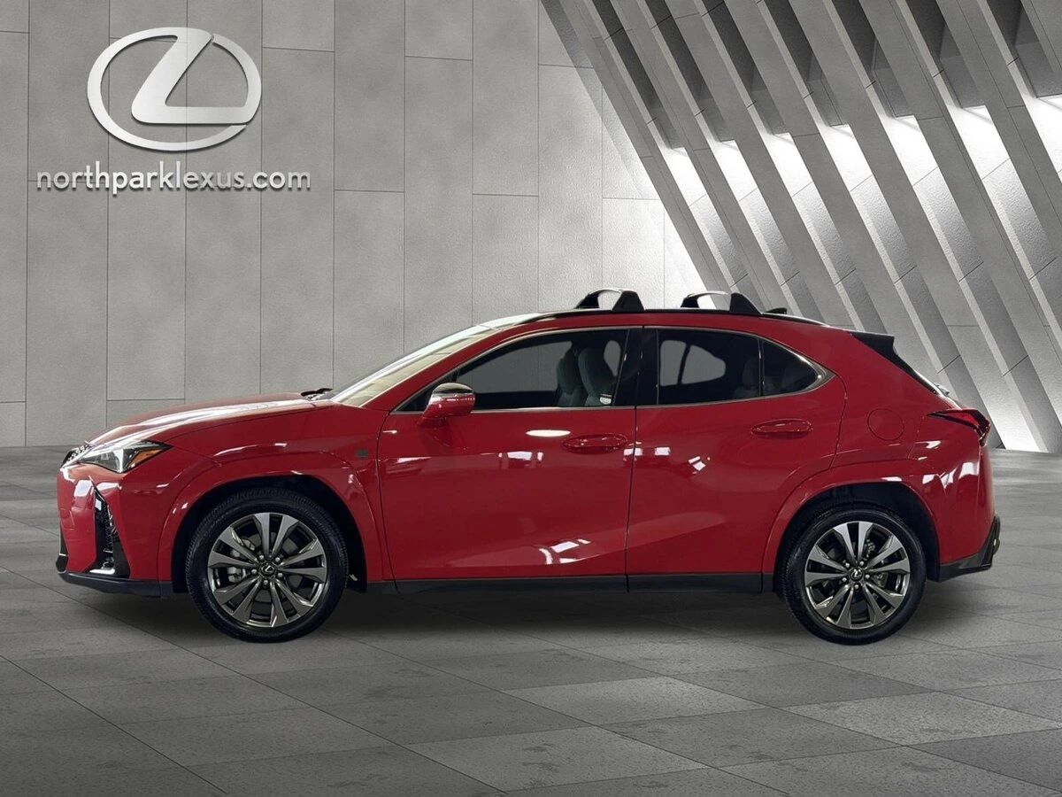 2025 Lexus UX