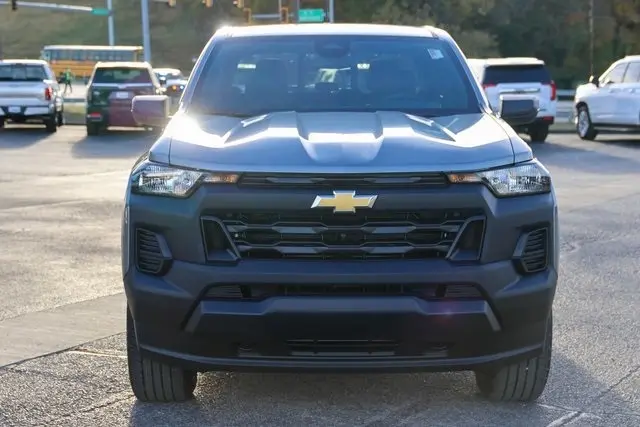 2026 Chevrolet Colorado Work Truck photo 2