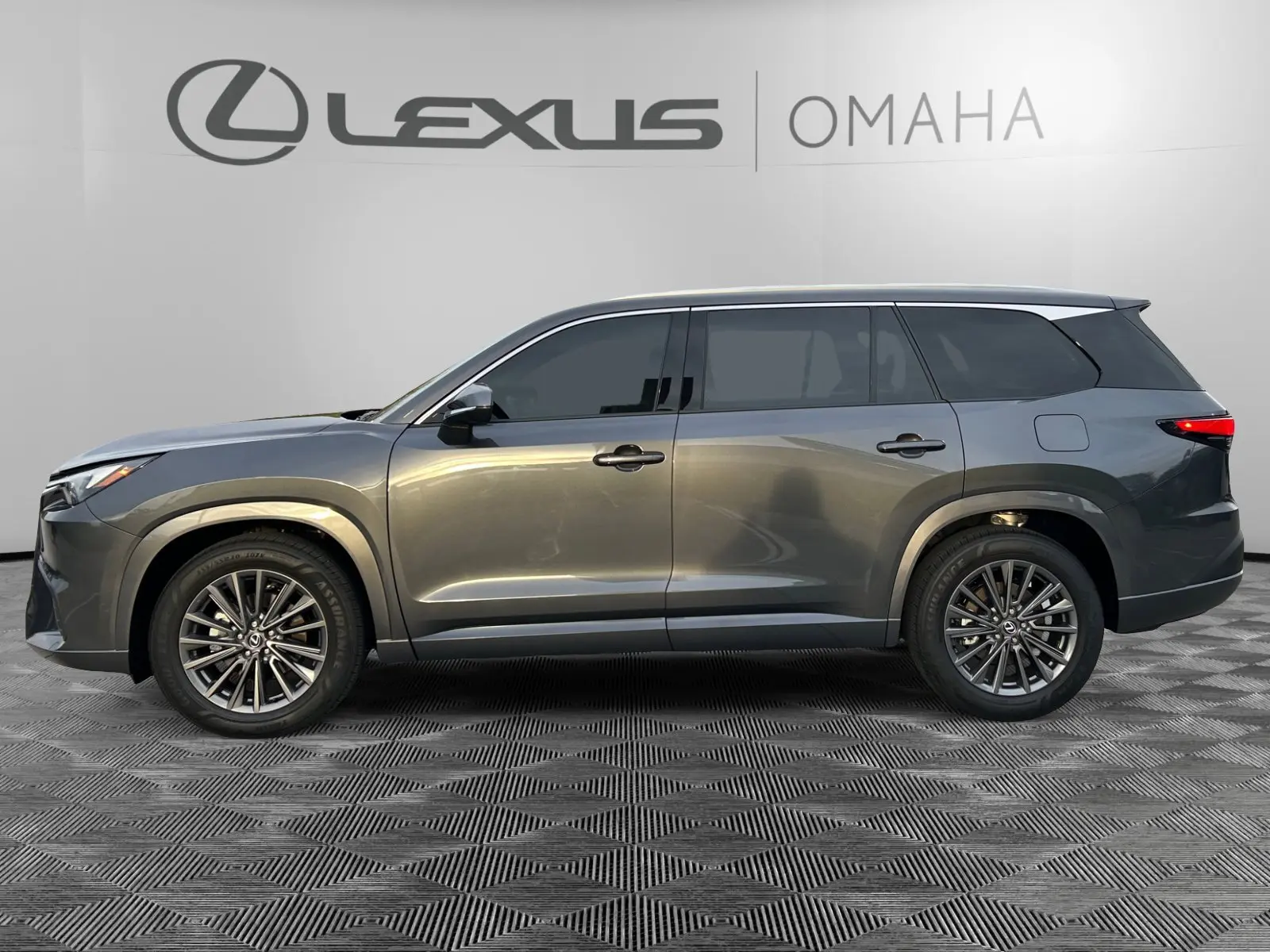 2025 Lexus TX 350 photo 2