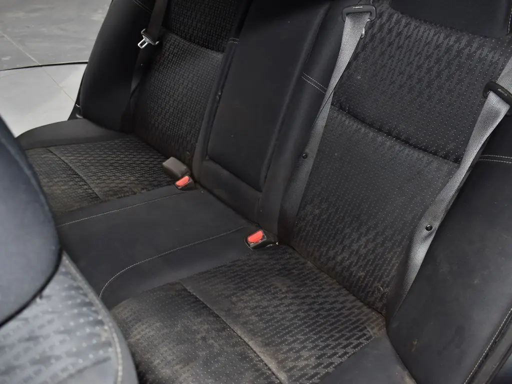 2016 Nissan Altima 2.5 S photo 21