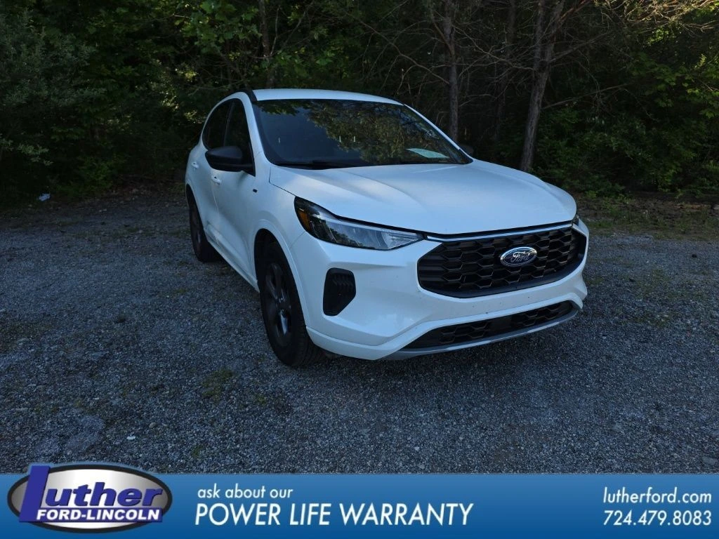 2024 Ford Escape ST-Line AWD's photo